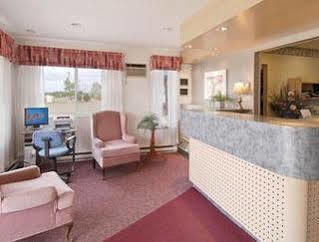 Ramada Limited Dawson Creek Hotel Exterior foto